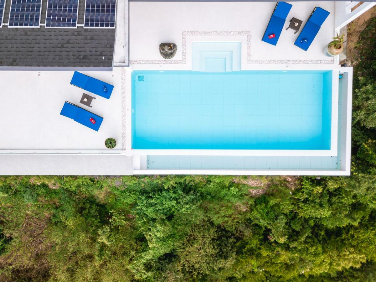Fabuleuse Villa Alizes Vue Mer, Avec Staff Et Vehicule 4X4 班邦宝 外观 照片